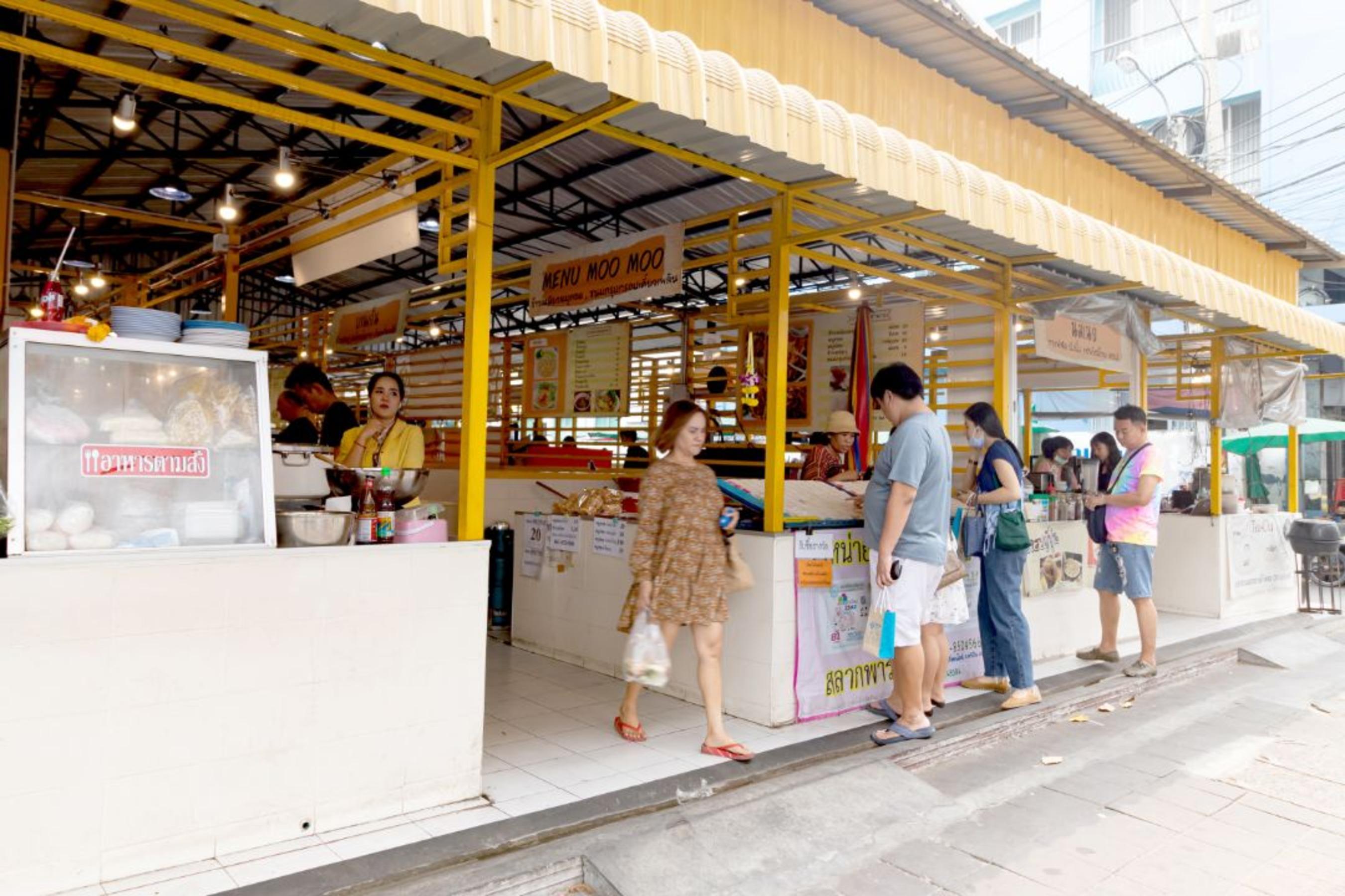 Ze Residence Bang Aor Station Bangkok Bagian luar foto